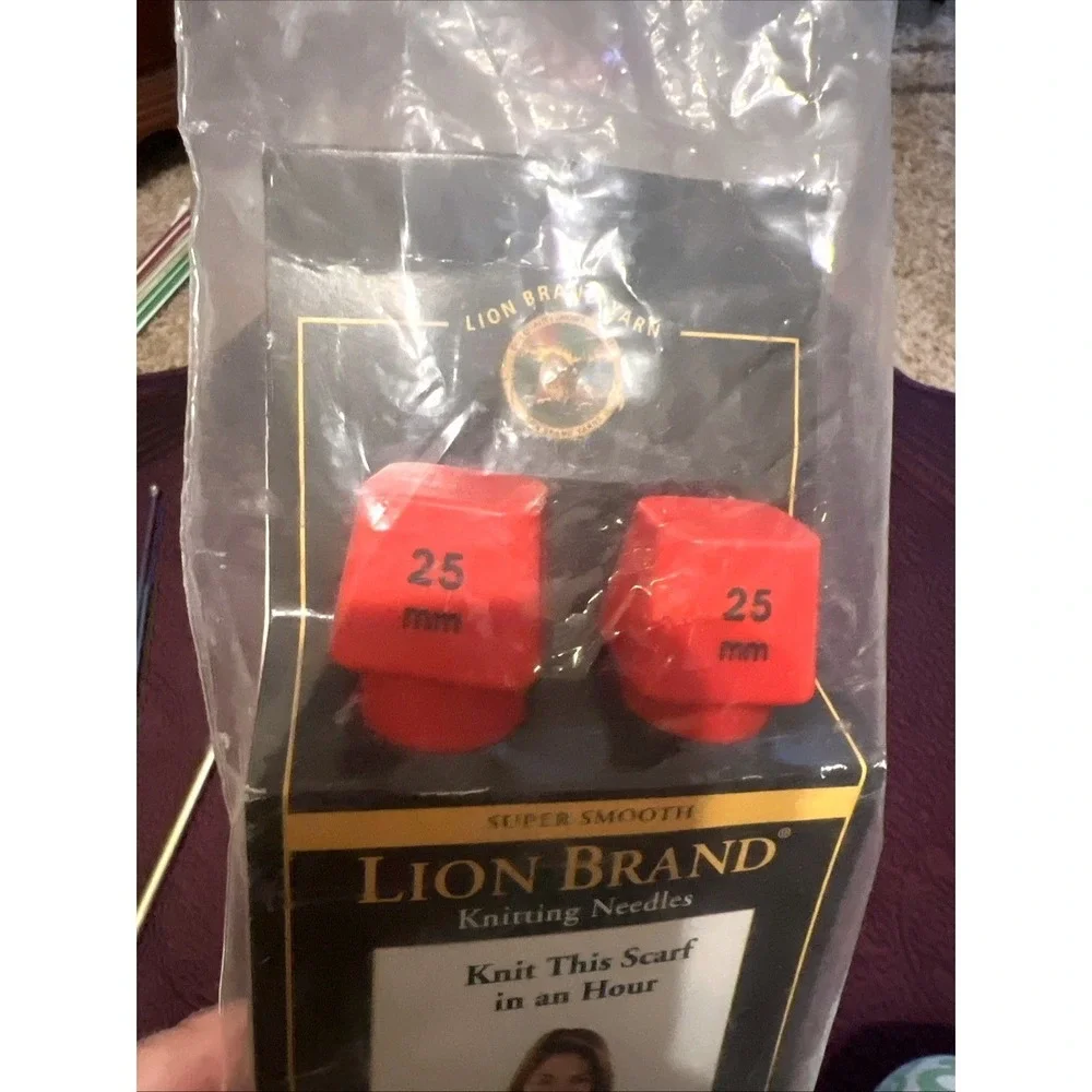New LION BRAND 25 mm Knitting Needles Speed Stix Red Super Chunky Plastic 14